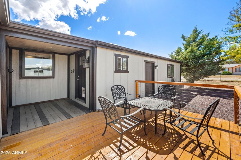 34-Back Deck (2)