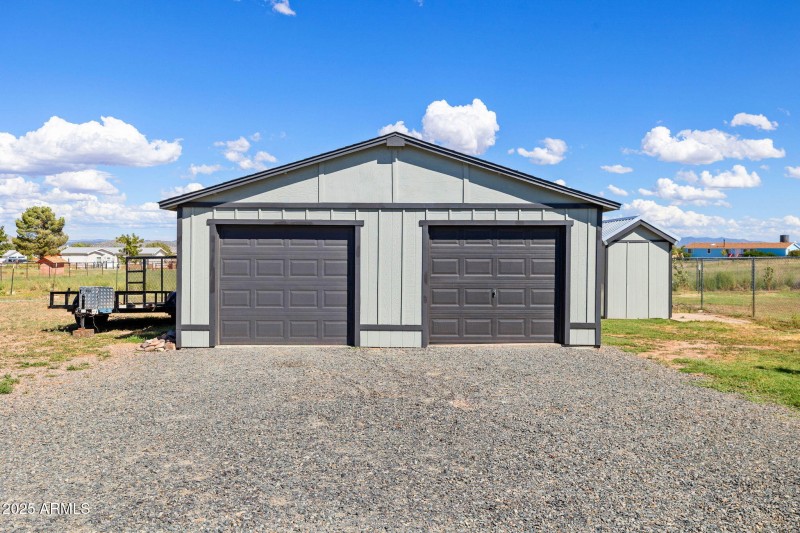 36-Garage