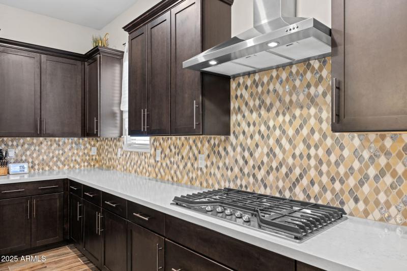 21011 Aquarius - 24Cooktop