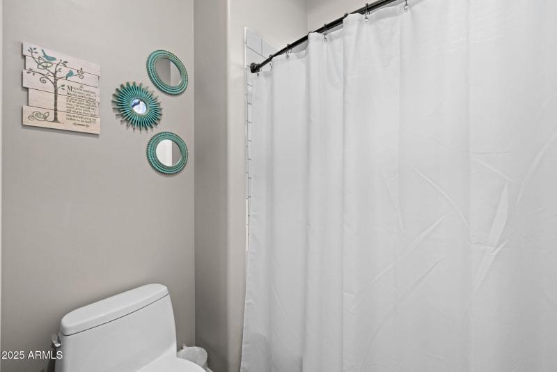 21011 Aquarius - 42Guest Bathroom