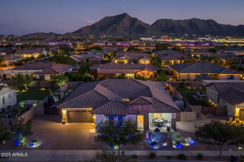 21011 Aquarius - 75Twilight