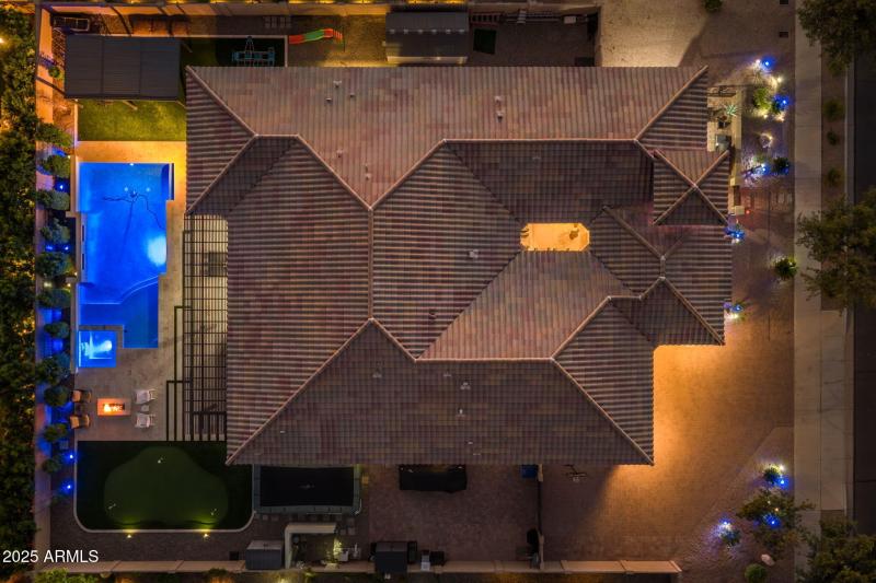 21011 Aquarius - 80Twilight