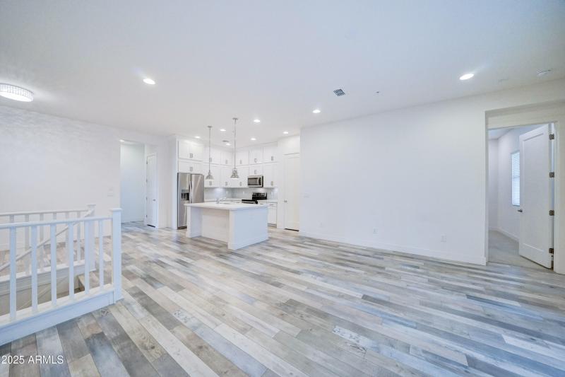 6565 E. Thomas Road #1079-7