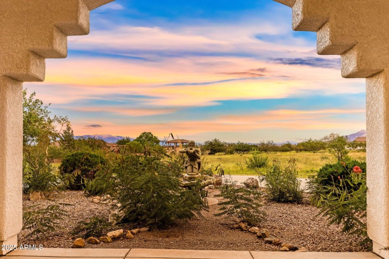 11-web-or-mls-9566 S Swiss Ct-12