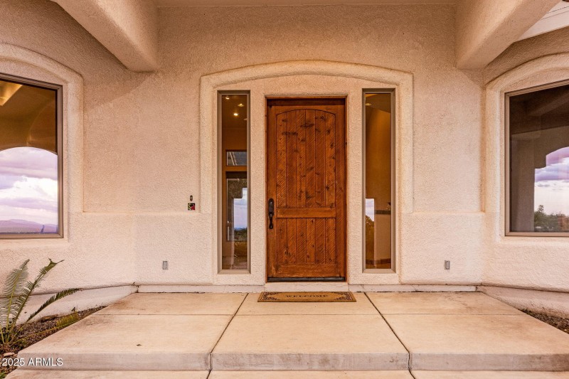 14-web-or-mls-9566 S Swiss Ct-15