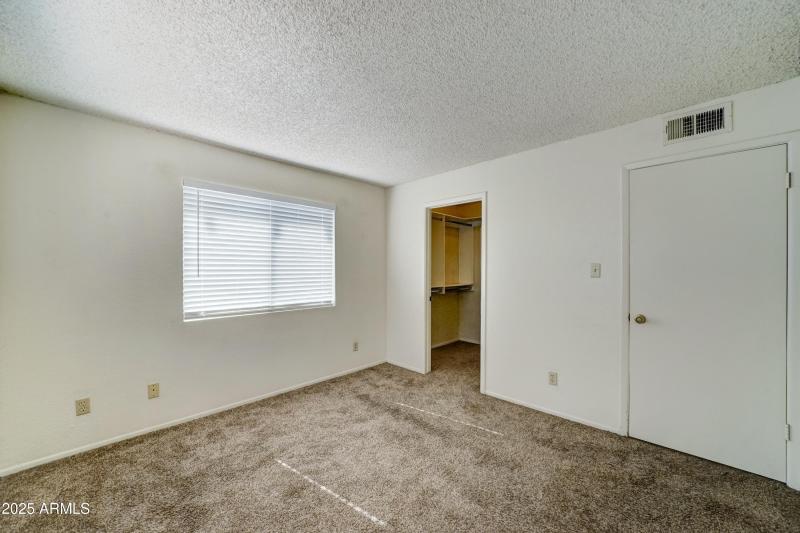 5757 W. Eugie Avenue #2032-17