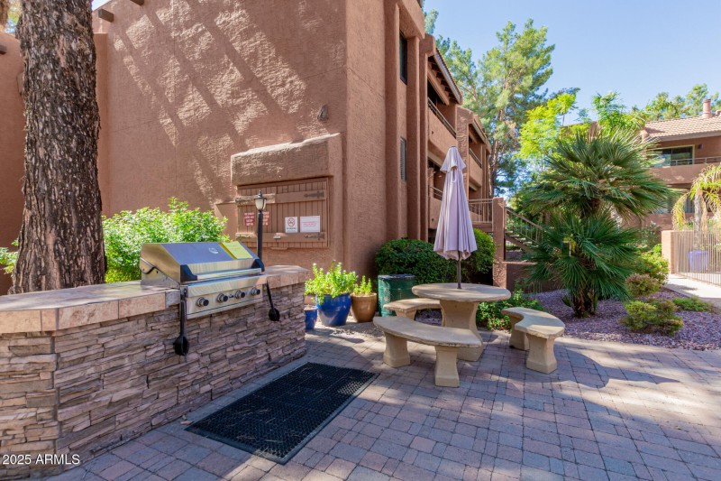 38 Paradise Village