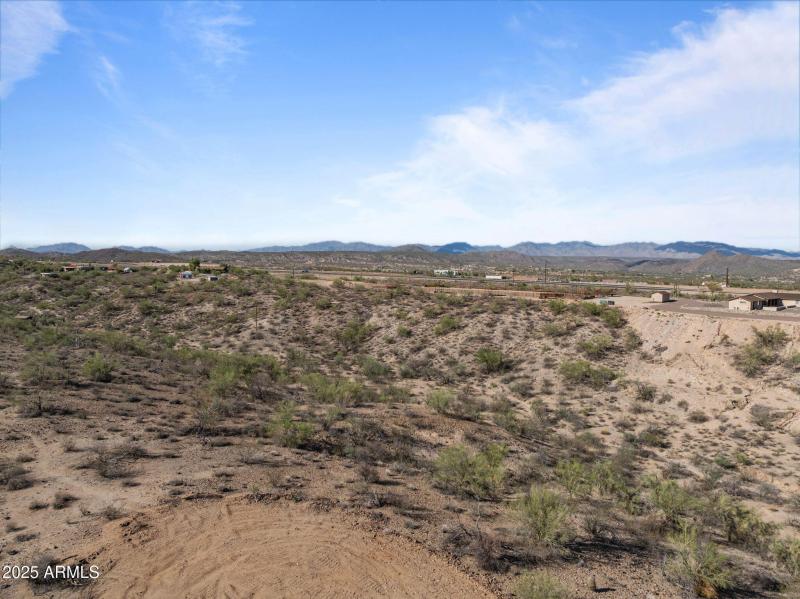 7-web-or-mls-DJI_20250909160443_0113_D