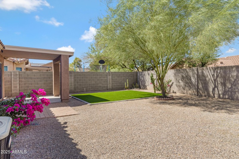 3268 W Belle Ave-30