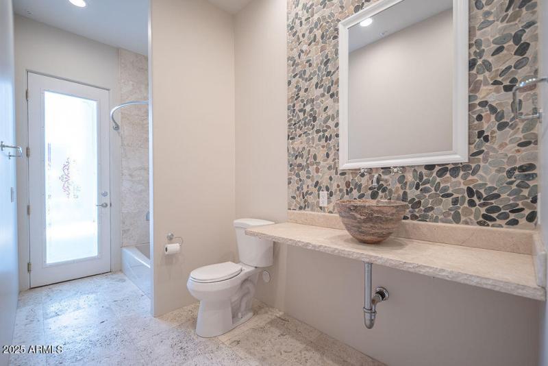 20250911_8170-E-Golden-Spur_18