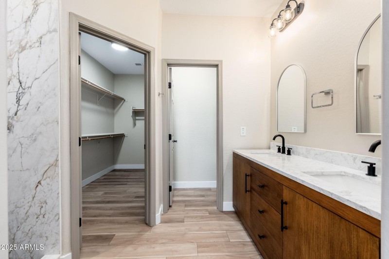 15240 N 142nd Ave UNIT 1110 - 16
