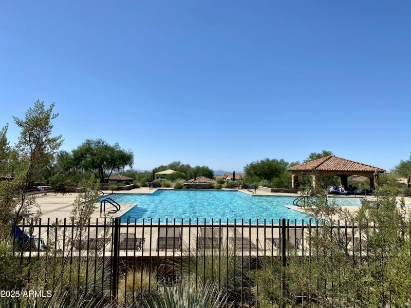 20211015_192010442_iOS