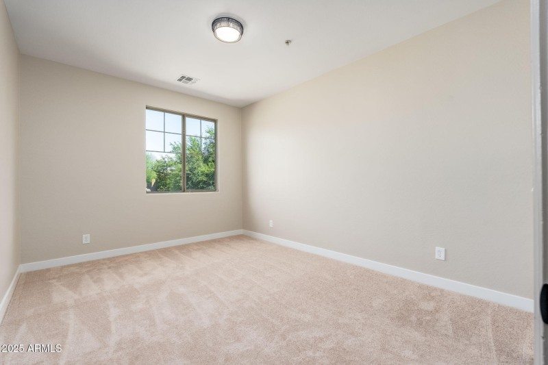15240 N 142nd Ave UNIT 1110 - 19