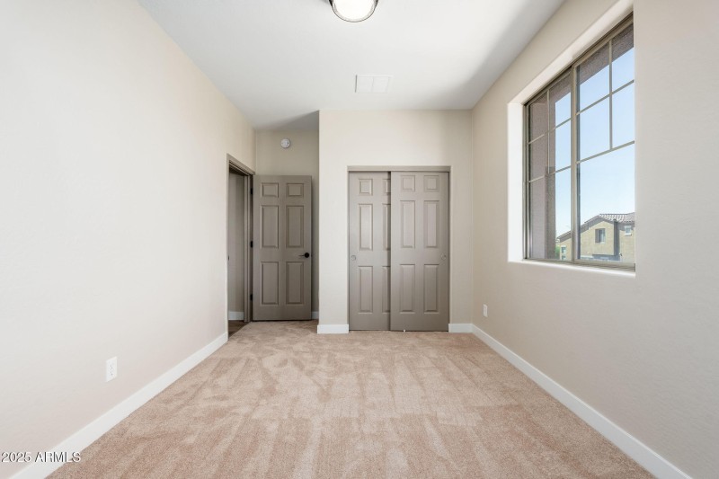 15240 N 142nd Ave UNIT 1110 - 25