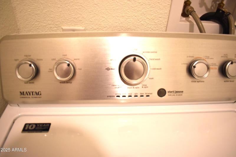 CALLAWAY MAYTAG WASHER