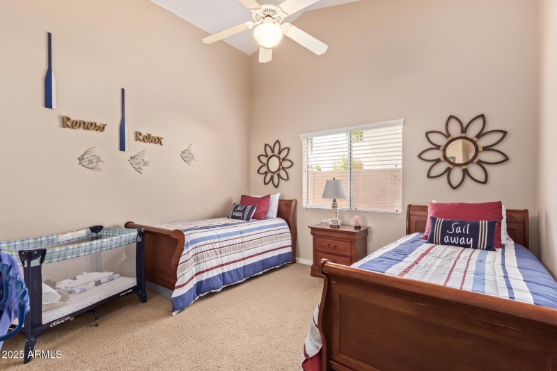 2nd bedroom