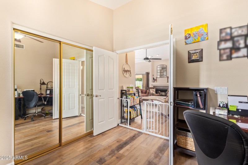 Office/4th bedroom