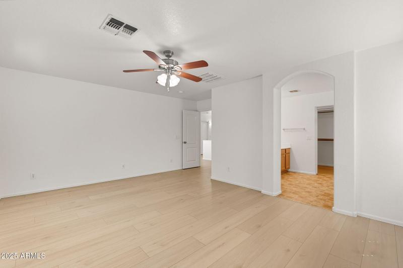 33-web-or-mls-Gambit-33