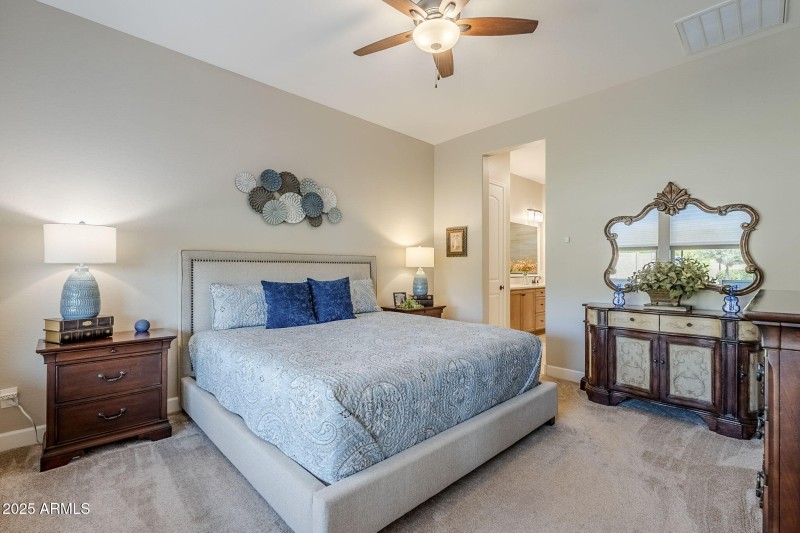 Master Suite w/Split Floorplan
