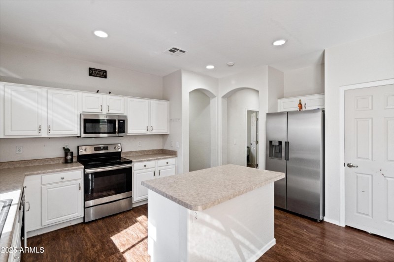 13-Kitchen