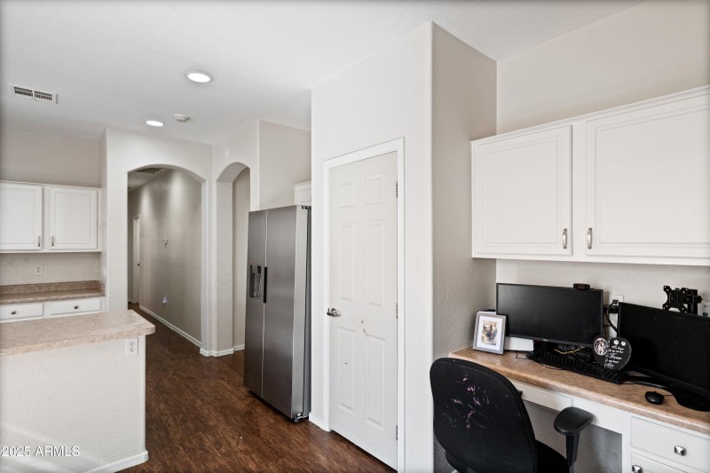 14-Kitchen