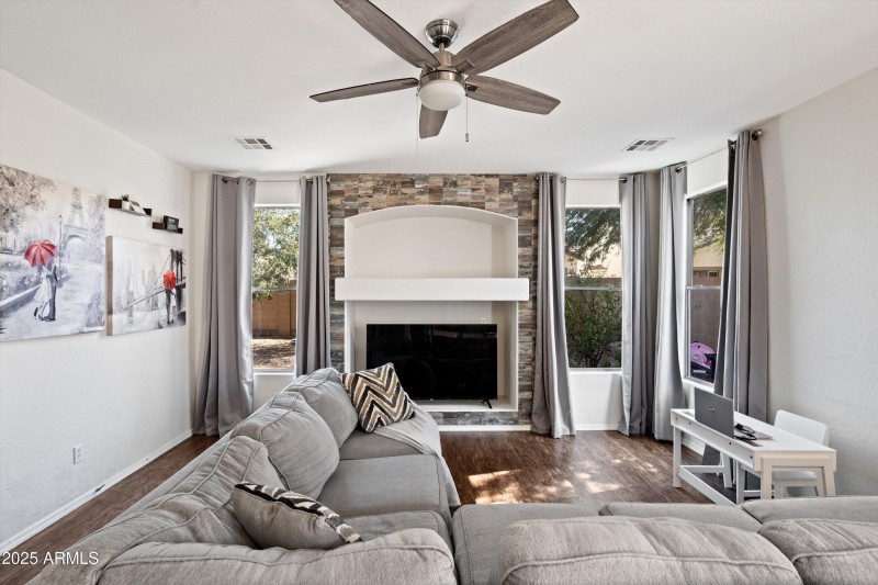 20-Family Room