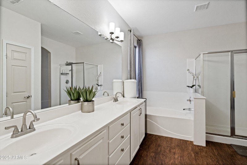 25-Primary Bathroom