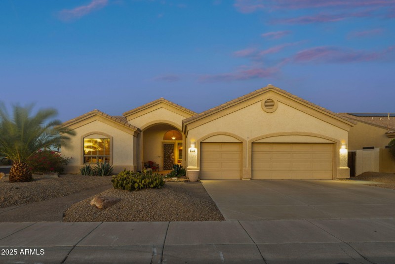 2-web-or-mls-17607-w-eagle-dr
