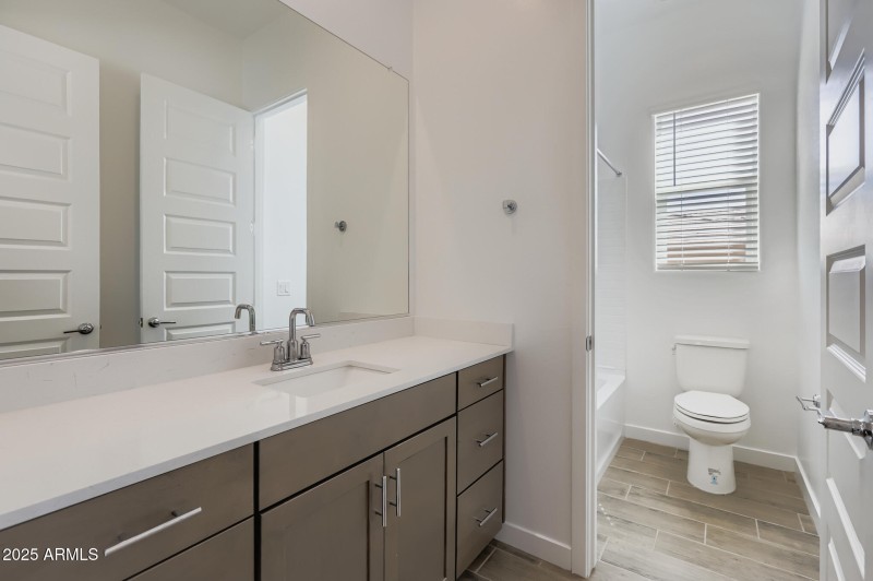 Owners Bathroom