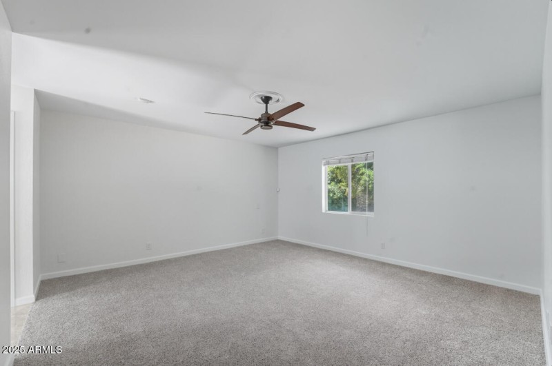 5601 E Sweetwater Ave-25