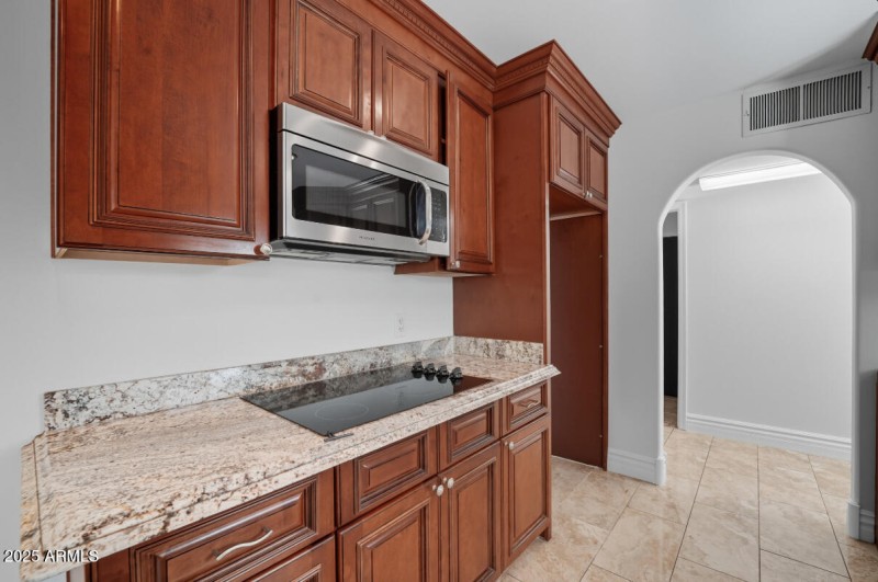 5601 E Sweetwater Ave-21