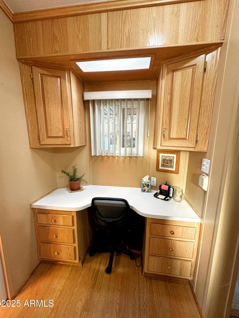 DABB4BE4-573F-4503-893D-146EC6F24637