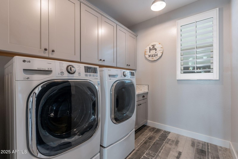 1st floor laundry