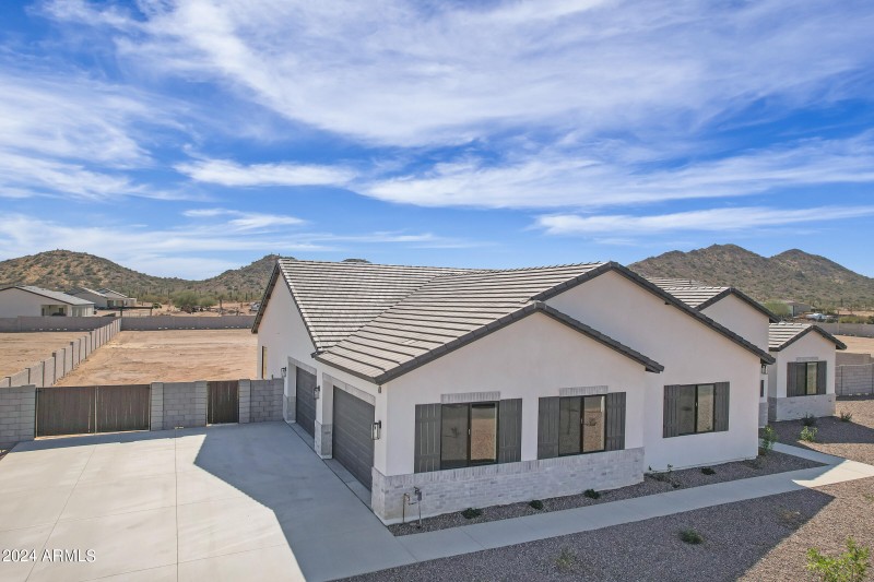 2889 W Sunbeam Ln-3