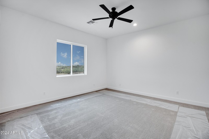 2335 W Marita St-25
