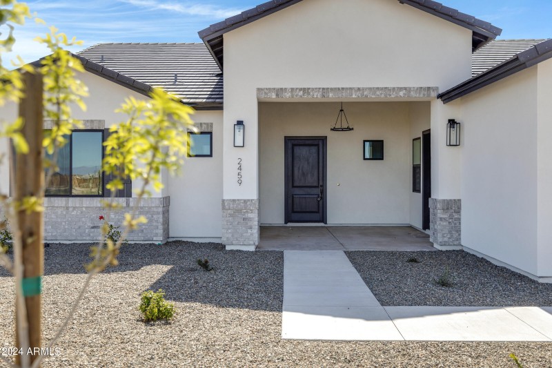 2459 W Marita St-4