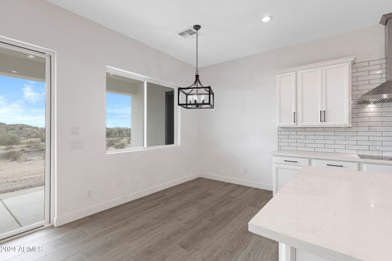2459 W Marita St-8