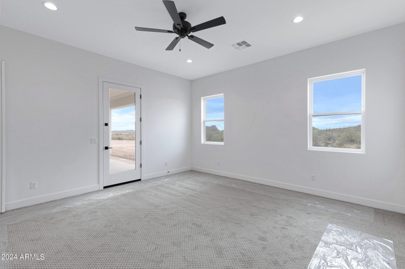 2459 W Marita St-17