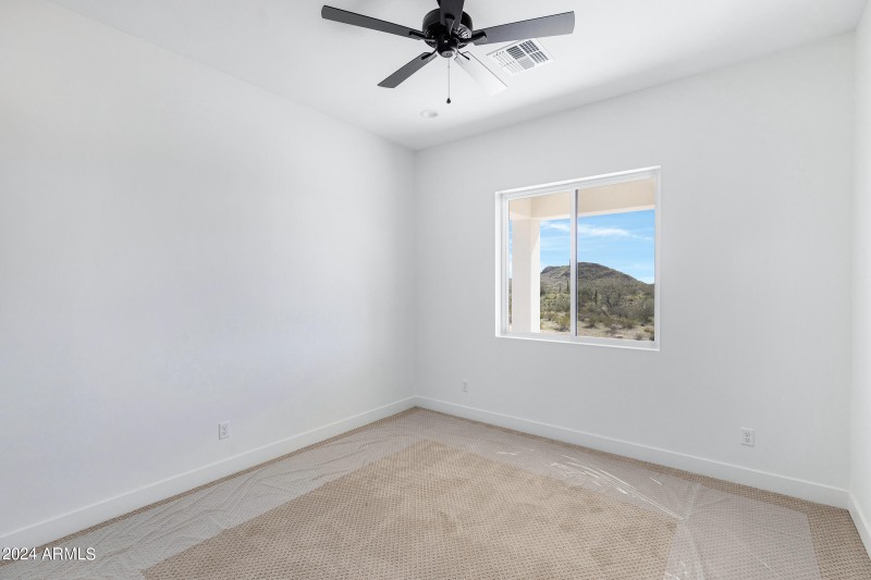2459 W Marita St-16