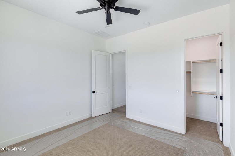 2459 W Marita St-17
