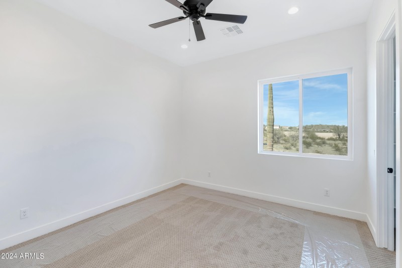 2459 W Marita St-21