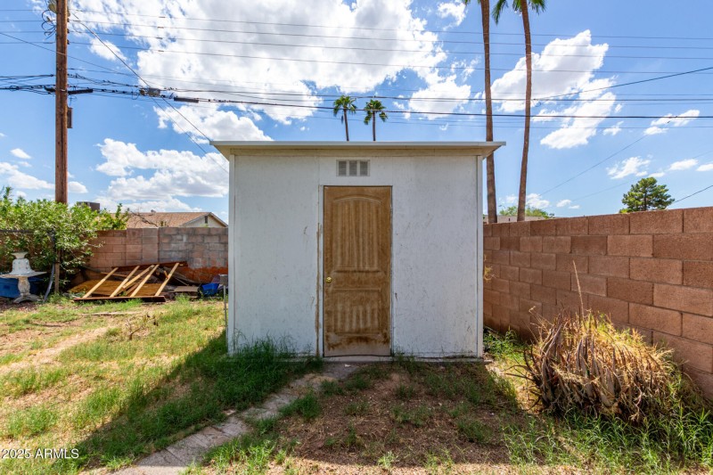Shed