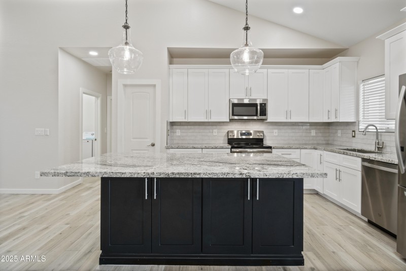 Kitchen (3)