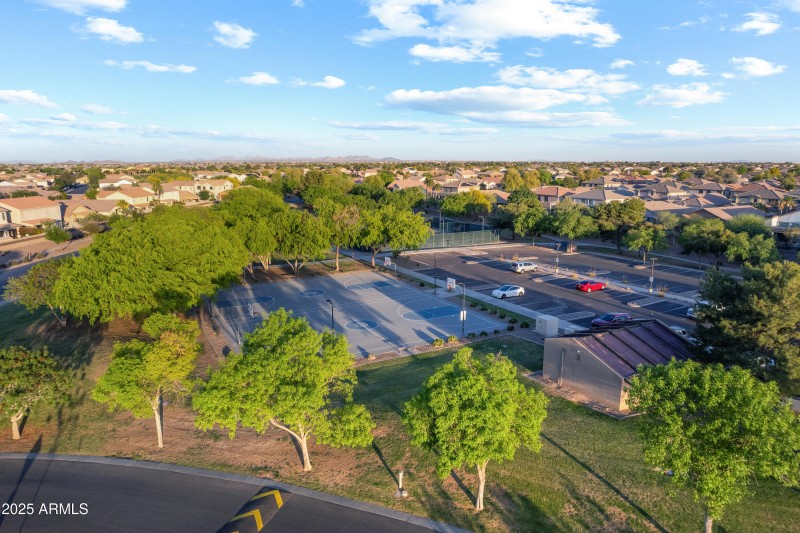44355 W Oster Dr-52