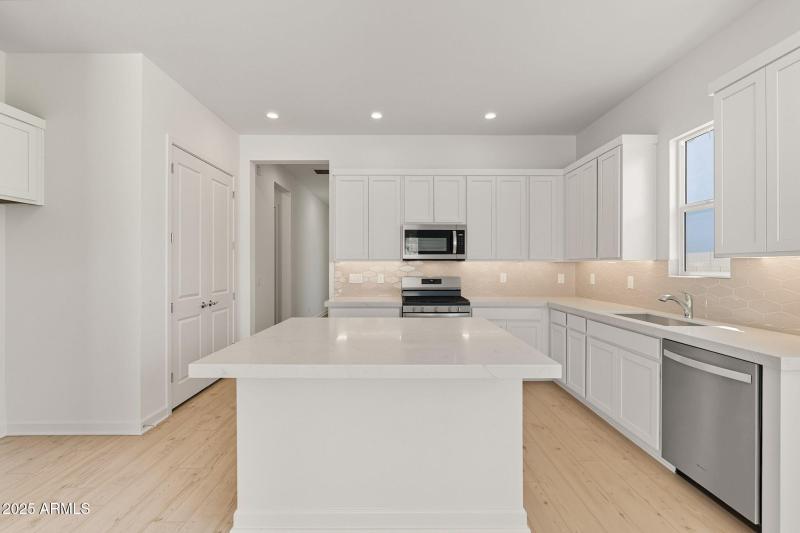 12-web-or-mls-Bighorn-12