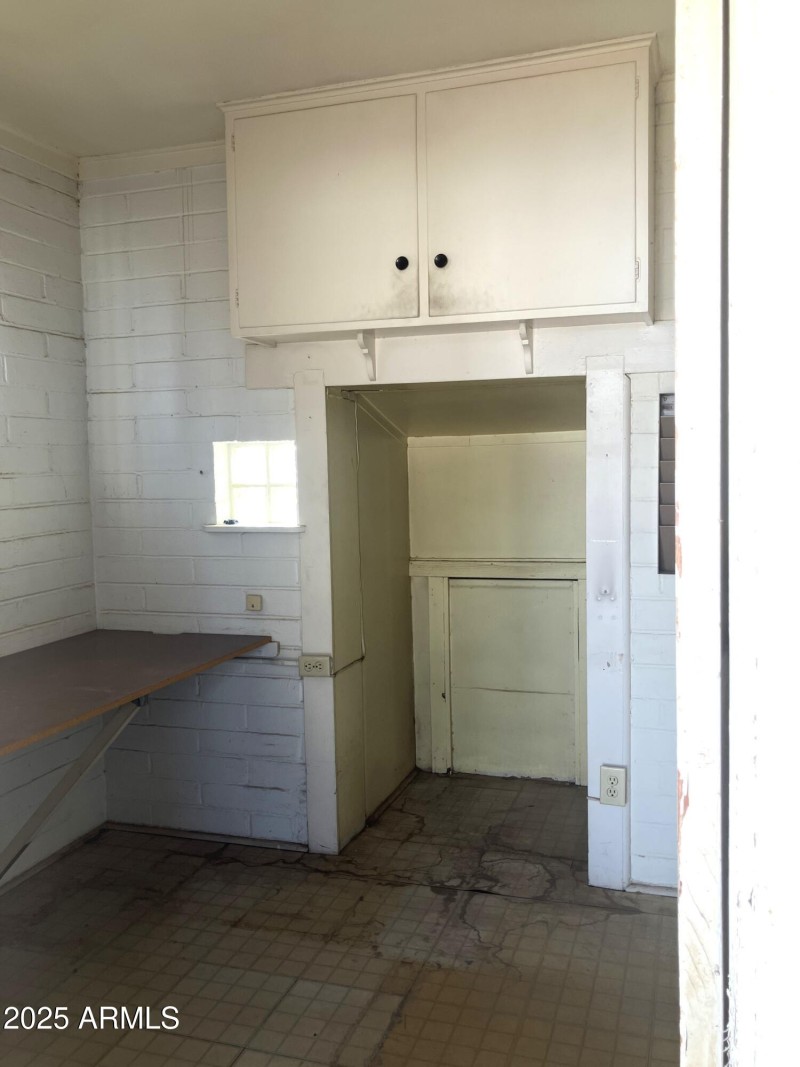 Kitchen of MIL Suite