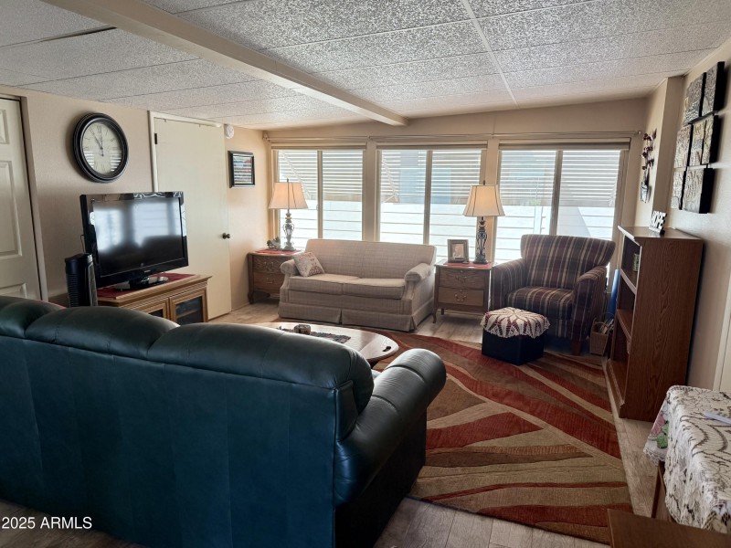 7750 E. BROADWAY RD. #123