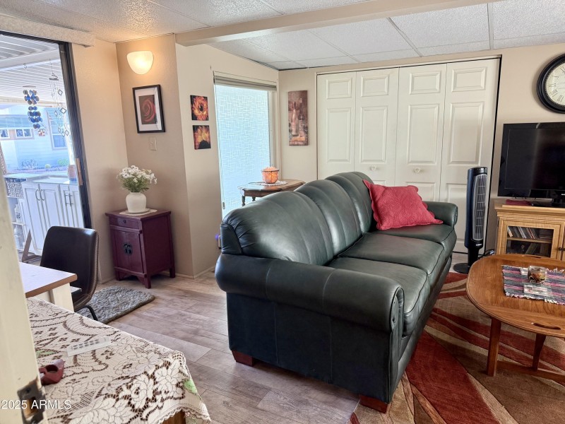 7750 E. BROADWAY RD. #123