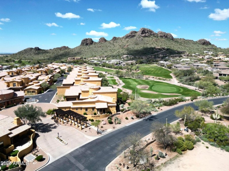 Toscano Villas 6