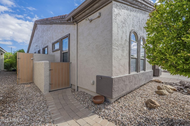 4-4644 E Sourwood